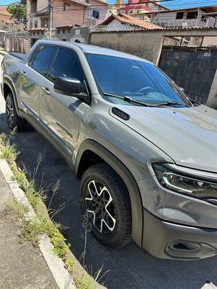 RAM RAMPAGE 2.0 HURRICANE 4 TURBO GASOLINA REBEL 4X4 AUTOMÁTICO